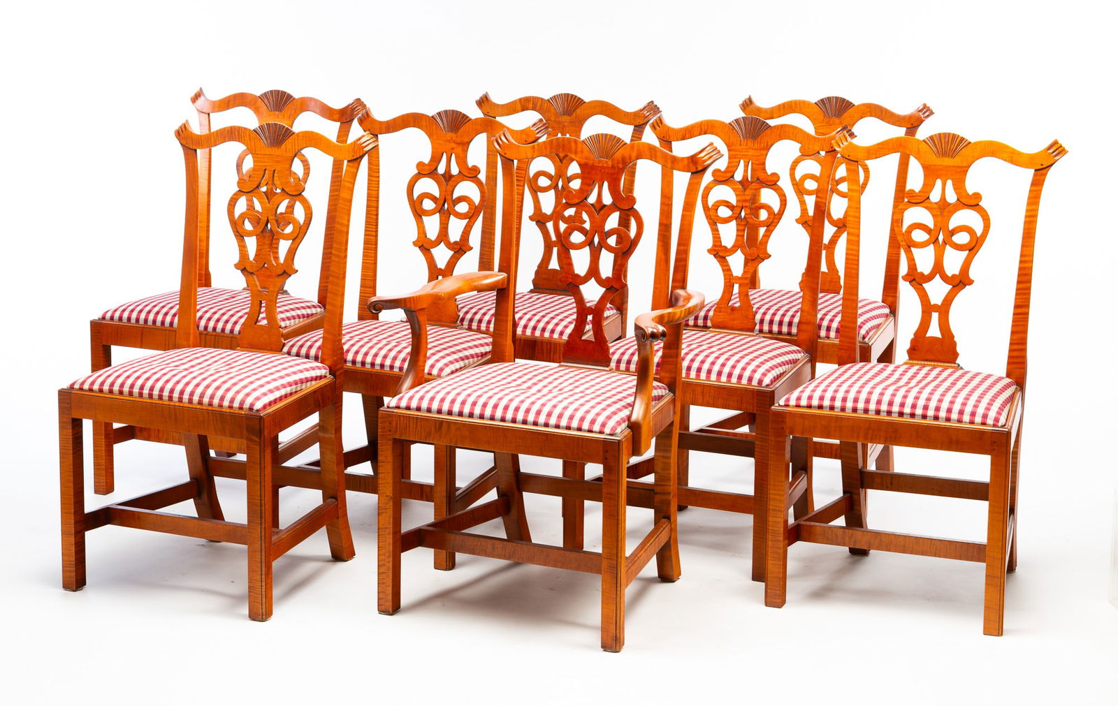 EIGHT ELDRED WHEELER (HANOVER, MASSACHUSETTS) CHIPPENDALE STYLE TIGER MAPLE DINING CHAIRS. (1 of 6)
