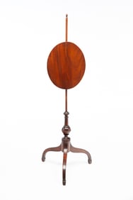 HEPPLEWHITE MAHOGANY POLE SCREEN.