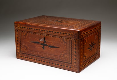 AMERICAN FOLK ART MARQUETRY BOX.