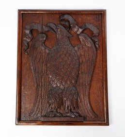 ÅMERICAN RELIEF-CARVED OAK EAGLE PLAQUE.