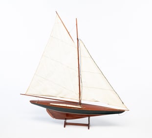 AMERICAN POND SAILER MODEL.