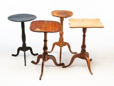 FOUR AMERICAN CANDLESTANDS.