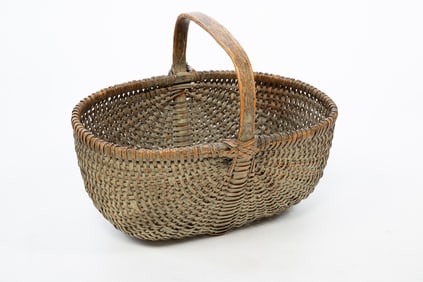 AMERICAN GRAY-PAINTED GATHERING BASKET.