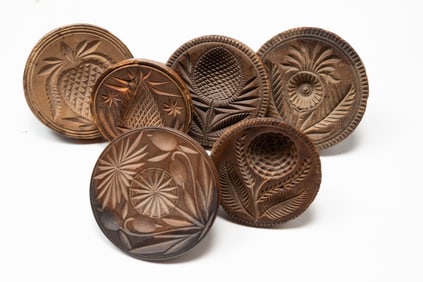 SIX AMERICAN CARVED BUTTER PRINTS OR STAMPS.