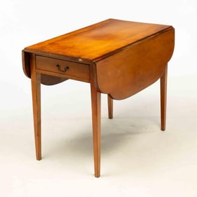 AMERICAN SHERATON TIGER MAPLE DROP-LEAF STAND.