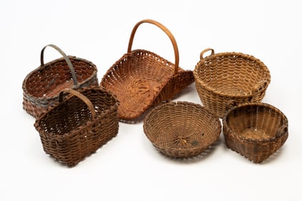 SIX AMERICAN SPLINT BASKETS.
