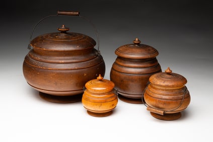 FOUR OHIO PEASEWARE GRADUATED LIDDED CONTAINERS.
