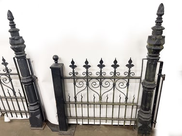 CINCINNATI IRON FENCE CO. WROUGHT IRON GATE AND FENCE.