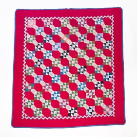 AMISH (MT. HOPE, HOLMES COUNTY, OHIO) COTTON "JACOB'S LADDER" QUILT.