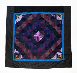 AMISH (CHARM, HOLMES COUNTY, OHIO) COTTON AND WOOL "LOG CABIN, BARN RAISING" QUILT.