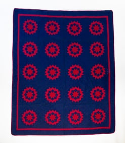 MARIANN YODER (AMISH, OHIO) COTTON "CARPENTER'S WHEEL" QUILT, DATED 1919.