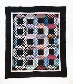 AMISH (HOLMES COUNTY, OHIO) COTTON "OCEAN WAVES" QUILT.