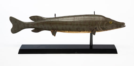 AMERICAN FOLK ART PAINT-DECORATED MUSKIE FISH TRADE SIGN.