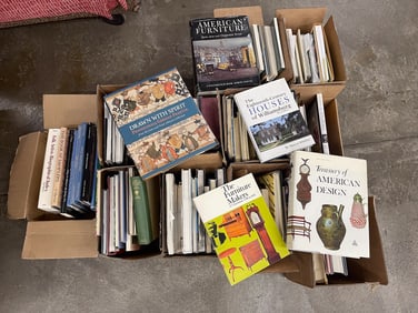 LARGE GROUP OF ANTIQUE REFERENCE BOOKS, INCLUDING "THE BOOK OF SAMPLERS," "FOLK ARTISTS BIOGRAPHICAL