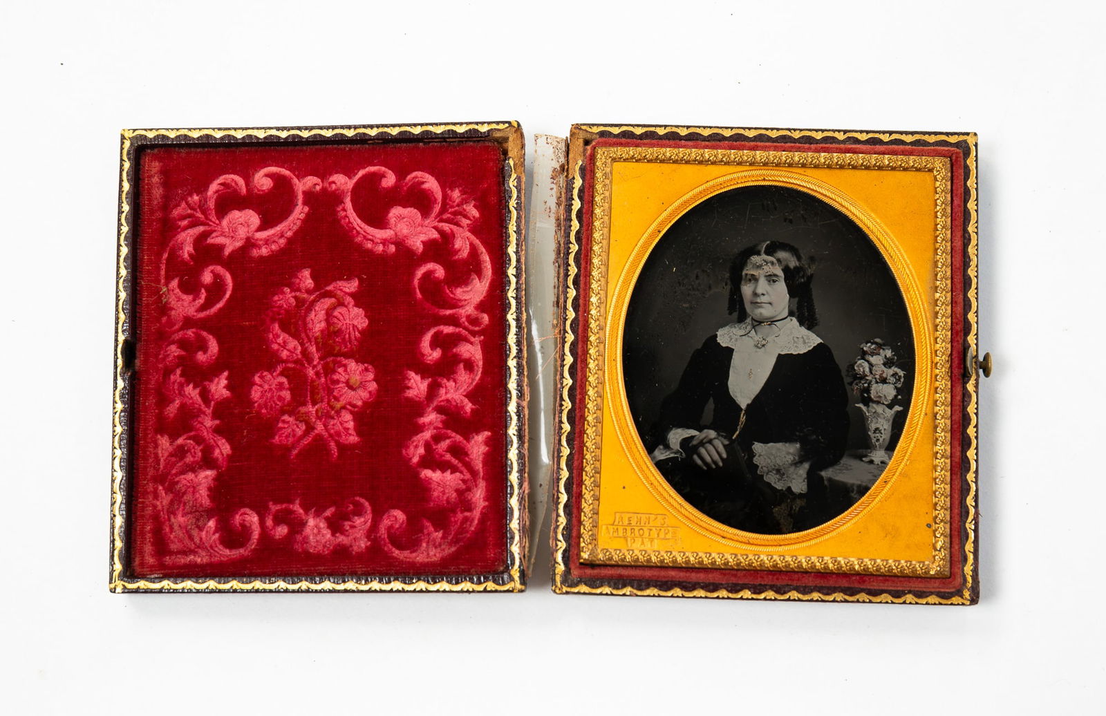 ISAAC REHN (PENNSYLVANIA, 1815-1883) SIXTH-PLATE CASED PORTRAIT IMAGE. (1 of 4)