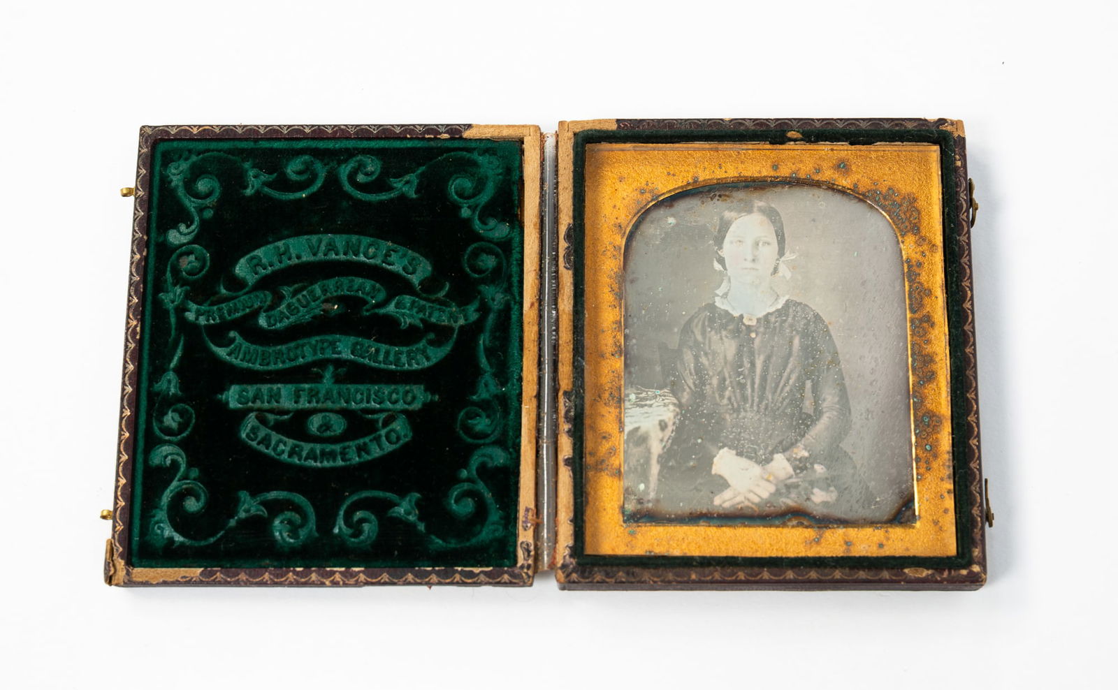 ROBERT H. VANCE (CALIFORNIA, 1825-1876) CASED SIXTH-PLATE DAGUERREOTYPE PORTRAIT OF A LADY. (1 of 4)