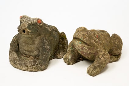 TWO AMERICAN CAST CONCRETE GARDEN FROGS.