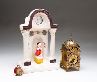 GROUP OF THREE TIME PIECES.