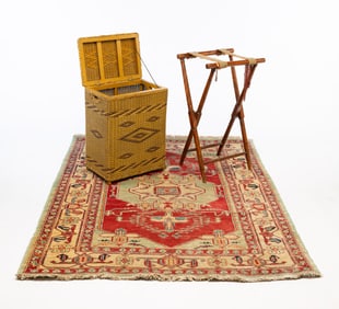 OUSHAK AREA RUG, BUTLER'S TRAY STAND, AND WICKER HAMPER.