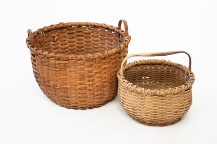 TWO AMERICAN WOVEN SPLINT BASKETS.
