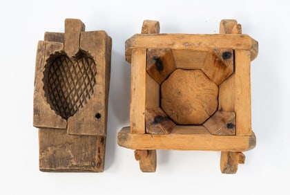 TWO AMERICAN MAPLE SUGAR MOLDS.