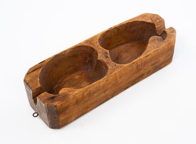 DOUBLE-HEART MAPLE SUGAR MOLD.