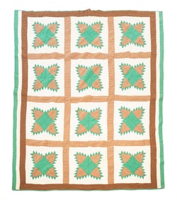 AMERICAN PIECEWORK QUILT.