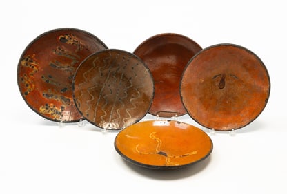 FIVE AMERICAN REDWARE PLATES, INCL. SLIP-DECORATED EXAMPLES.