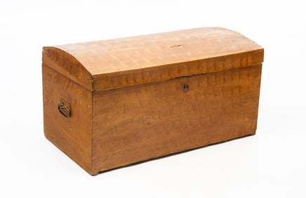 GERMAN PAINT-DECORATED PINE DOME TOP TRUNK.