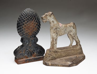 TWO AMERICAN CAST IRON DOORSTOPS, INCL. TERRIER EXAMPLE.