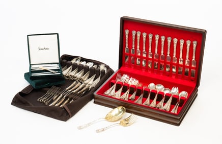 LARGE SET OF DURGIN STERLING CHRYSANTHEMUM PATTERN FLATWARE.