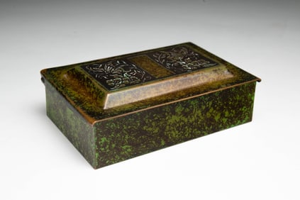 HEINTZ (BUFFALO, NEW YORK) ARTS AND CRAFTS STERLING-MOUNTED BRONZE CIGARETTE BOX.