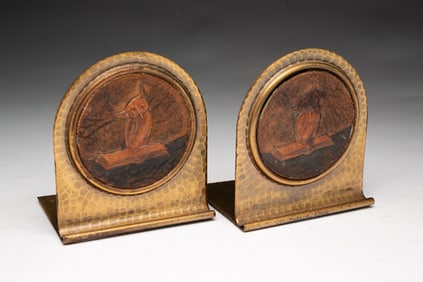 PAIR OF ROYCROFT (EAST AURORA, NEW YORK) ARTS AND CRAFTS HAMMERED COPPER BOOKENDS WITH OWLS.