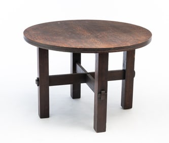 ATTRIBUTED TO MICHIGAN CHAIR CO. (GRAND RAPIDS, MICHIGAN) ARTS AND CRAFTS QUARTERSAWN OAK CENTER