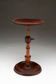 AMERICAN TURNED WOOD ADJUSTABLE TABLETOP CANDLESTAND.