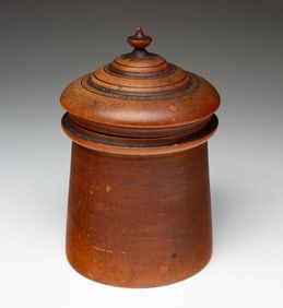 PEASEWARE LIDDED JAR.
