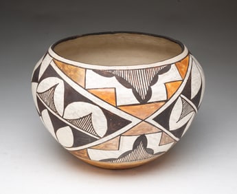 ACOMA PUEBLO POLYCHROME POTTERY OLLA JAR.