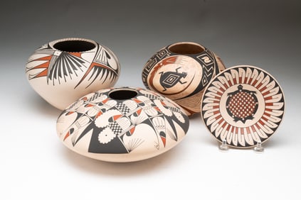 FOUR MEXICAN MATA ORTIZ POTS.
