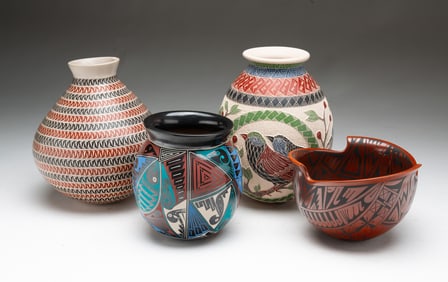 FOUR MEXICAN MATA ORTIZ DECORATED POTS.