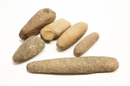 SIX NATIVE AMERICAN STONE TOOLS.