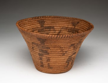 PIMA EFFIGY BASKET.