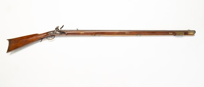 AMERICAN TIGER MAPLE FULLSTOCK FLINTLOCK RIFLE SIGNED J.A.R.