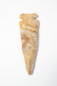 EARLY ARCHAIC SIDE NOTCH NATIVE AMERICAN ARROWHEAD.