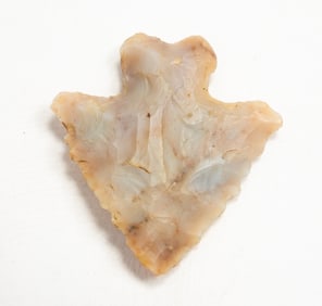 WOODLANDS SIDE NOTCH NATIVE AMERICAN ARROWHEAD.