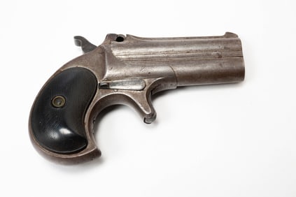 REMINGTON AMERICAN REMINGTON FIRST MODEL DOUBLE BARREL DERRINGER.