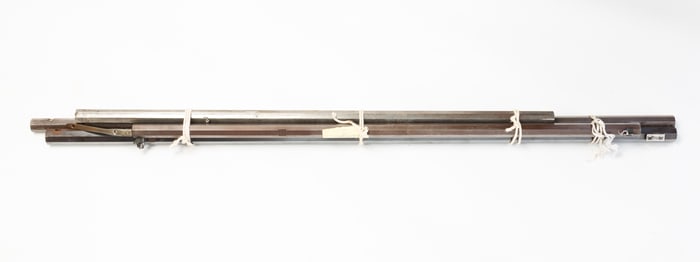 FOUR CONTEMPORARY OCTAGONAL BARBELS.
