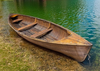 ADIRONDACK GUIDE CANOE.