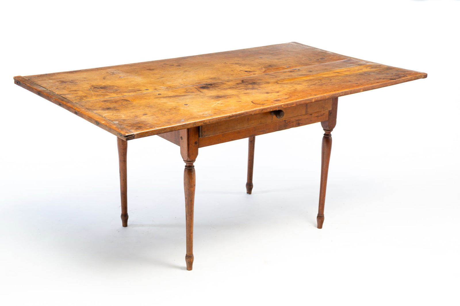 AMERICAN MAPLE ONE-DRAWER TAVERN TABLE. (1 of 4)