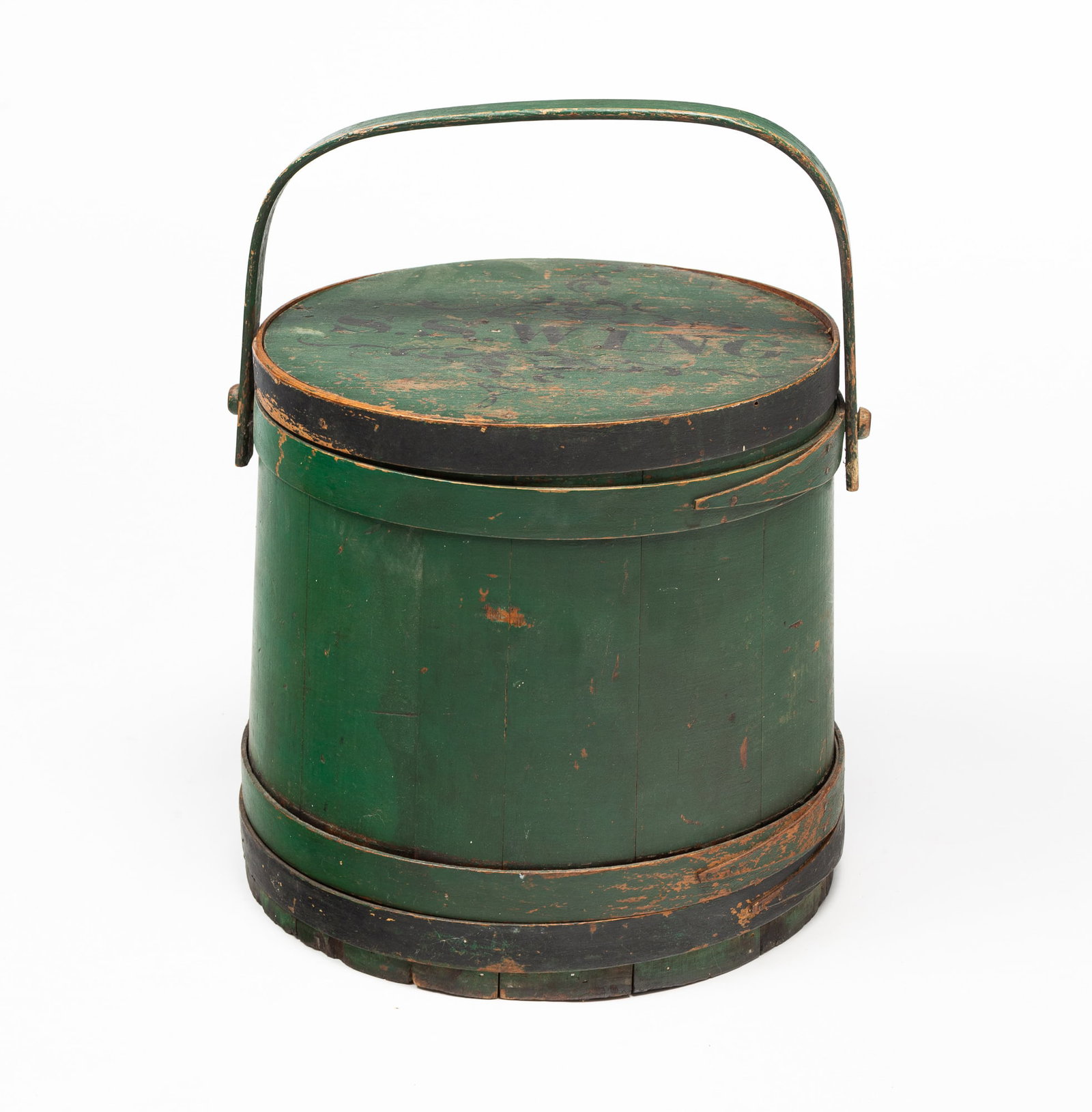 LARGE AMERICAN PAINTED, STAVED, AND FINGER-LAPPED "S.S. WING." FIRKIN. (1 of 5)