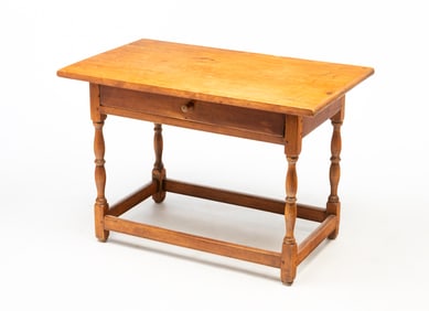 AMERICAN WILLIAM AND MARY PINE AND MAPLE TAVERN TABLE.